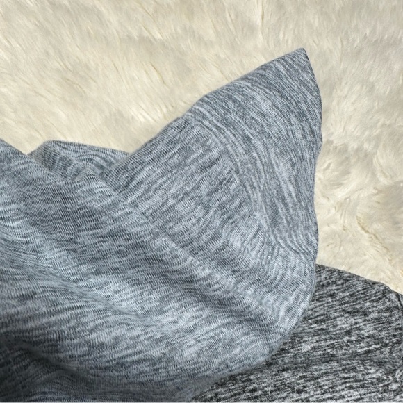 Tommy Bahama Long Sleeved Shirt Grey Hooded Size 6 - Picture 15 of 15